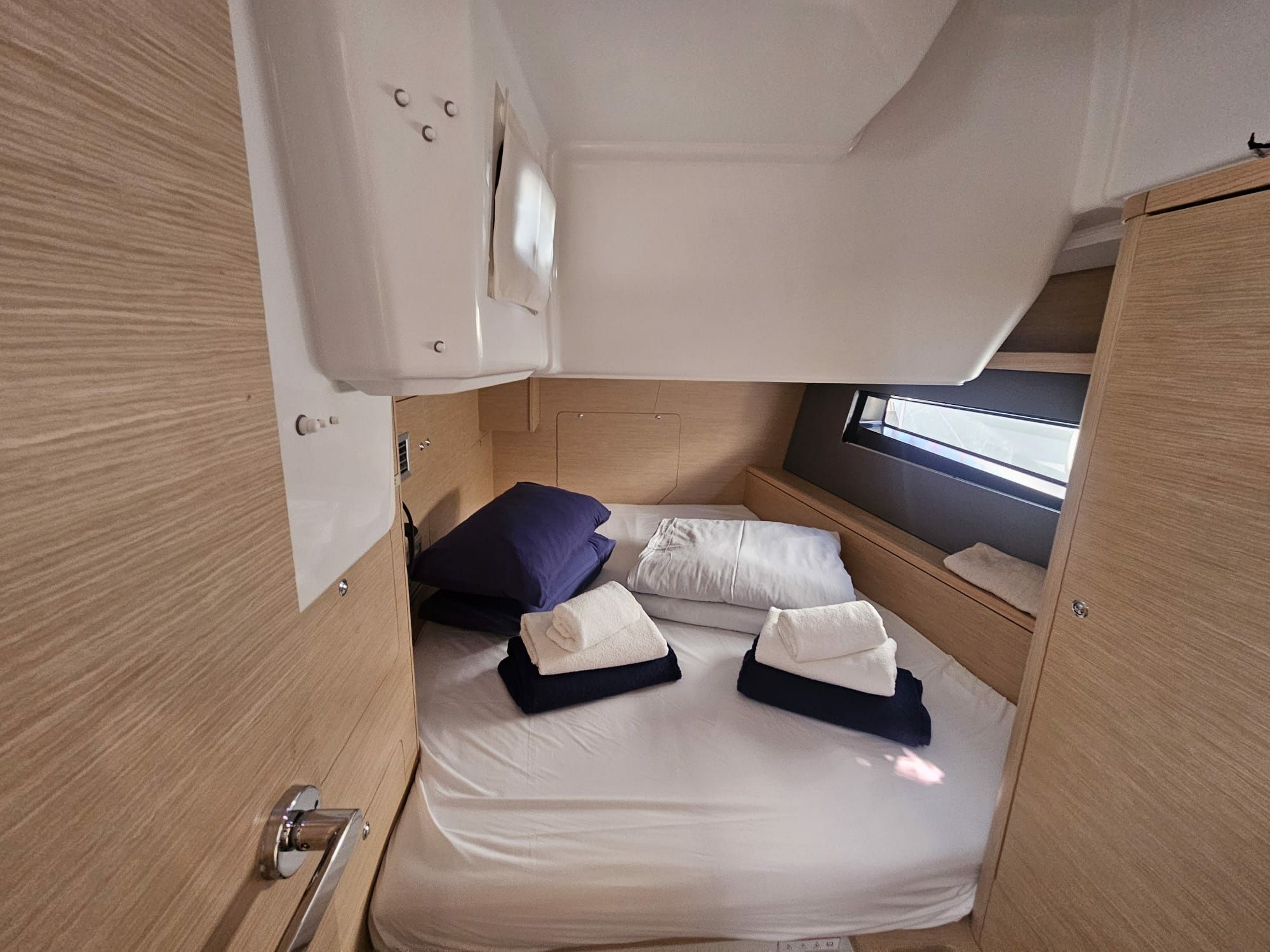 Dufour 44 | Sunsail 24