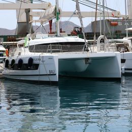 Bali Catspace | Vargas