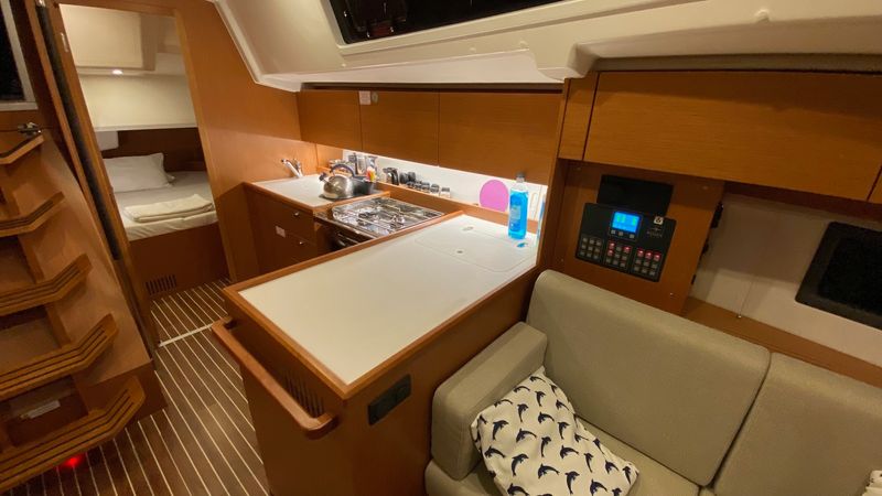 Bavaria C38 | Luna 3