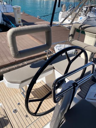 Bavaria C38 | Luna 3