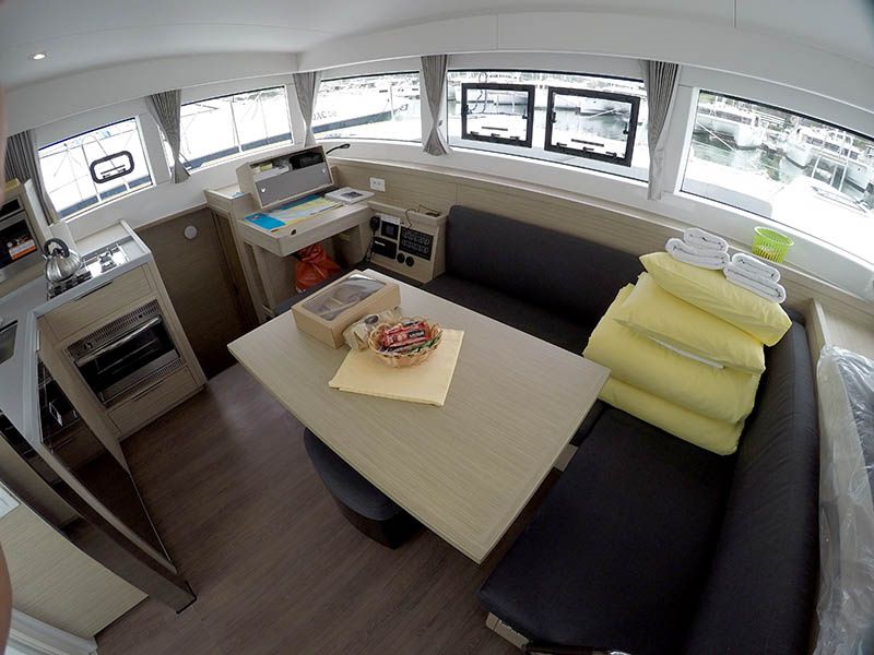 Lagoon 40 | Tom Cat