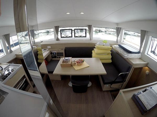 Lagoon 40 | Tom Cat