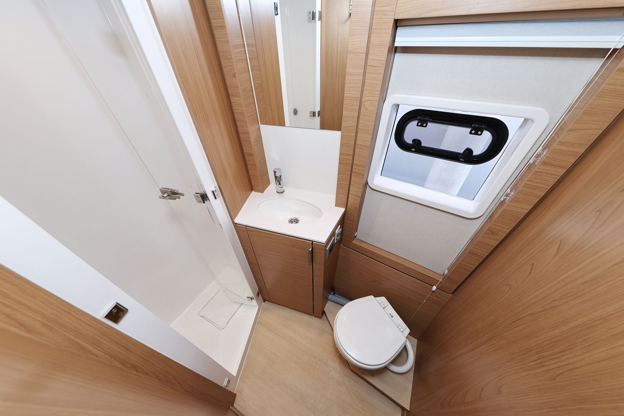 Bali 4.4 | Double Trouble