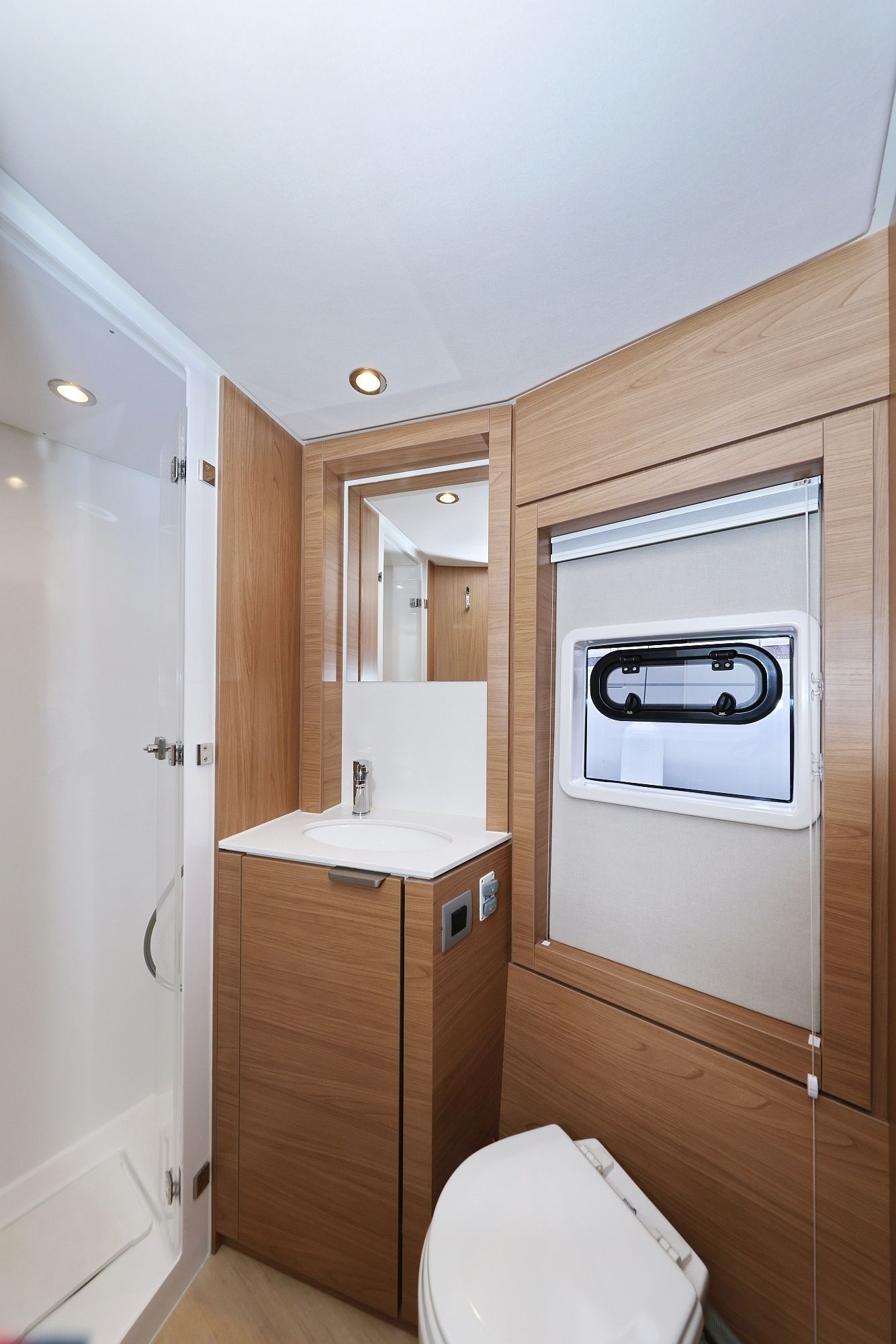 Bali 4.4 | Double Trouble