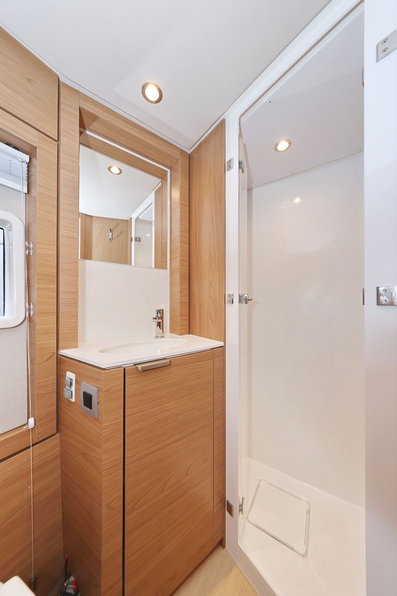 Bali 4.4 | Double Trouble