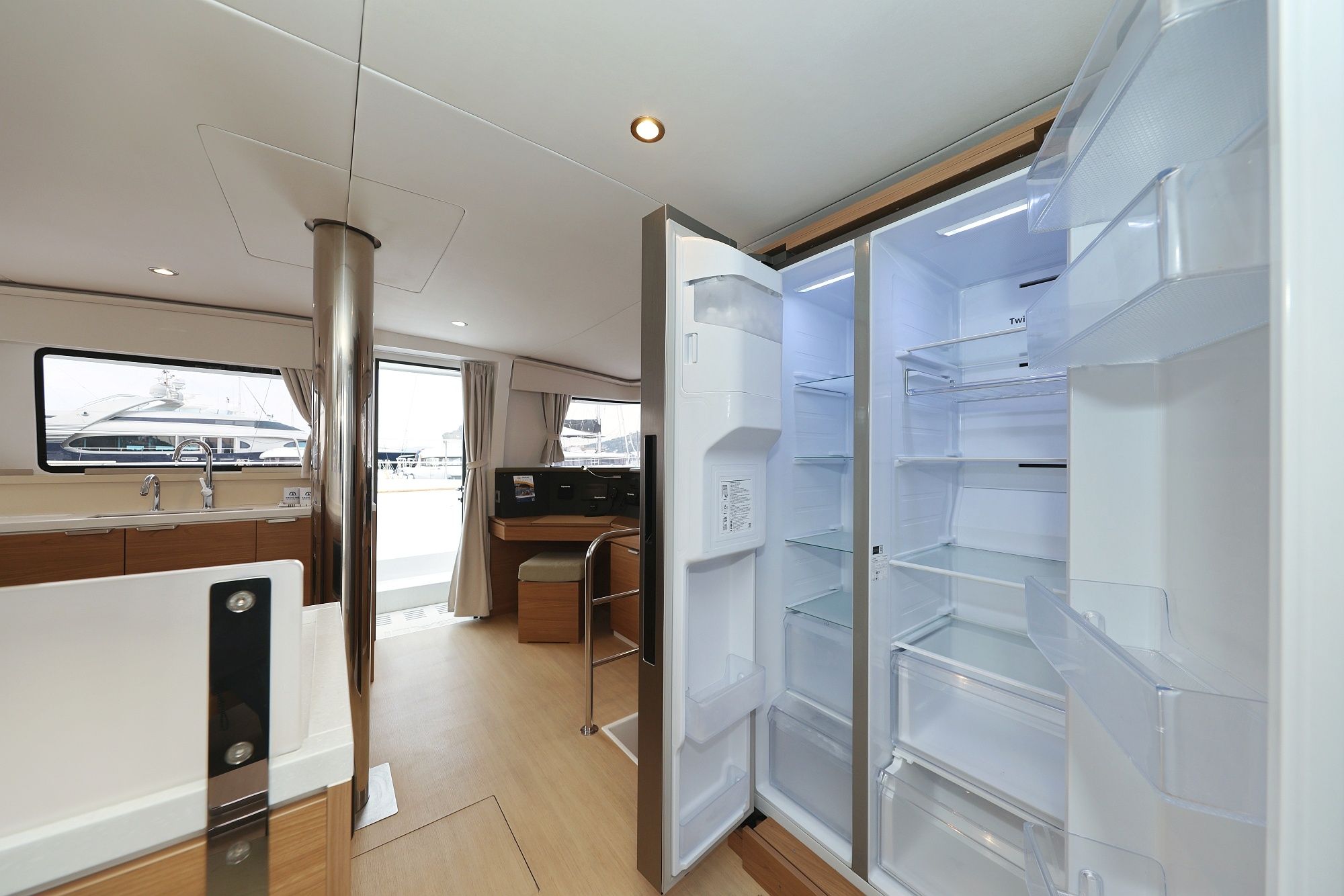 Bali 4.4 | Double Trouble