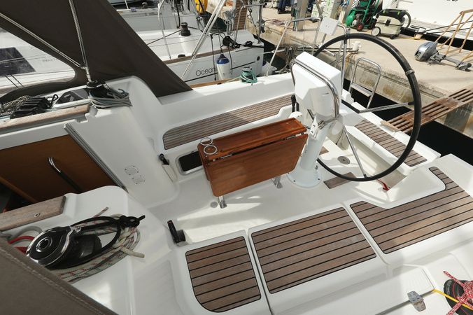 Jeanneau Sun Odyssey 33i | Cosma
