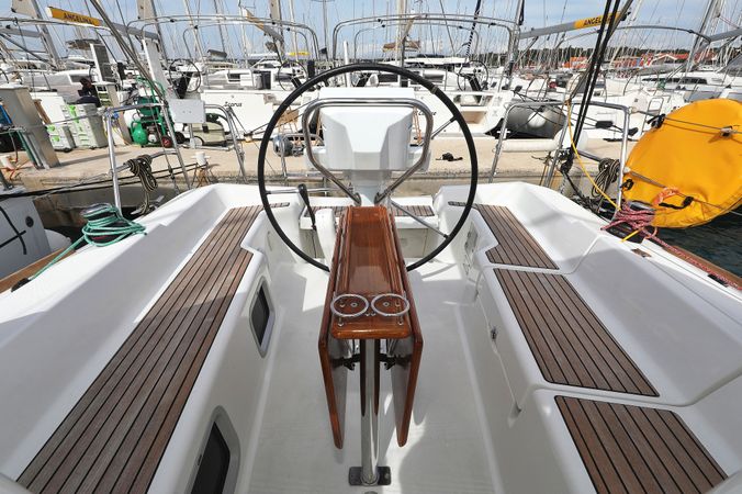 Jeanneau Sun Odyssey 33i | Cosma