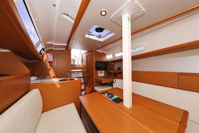 Jeanneau Sun Odyssey 33i | Cosma