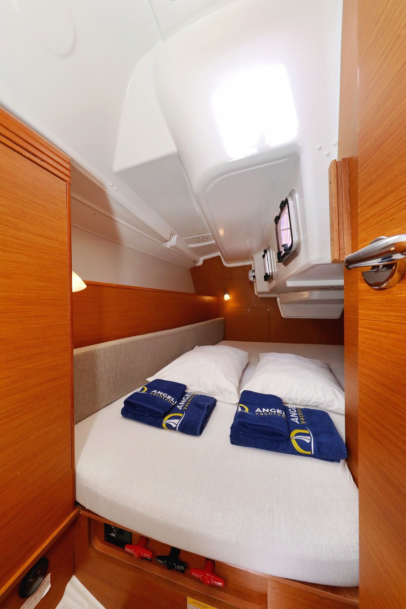 Jeanneau Sun Odyssey 33i | Cosma