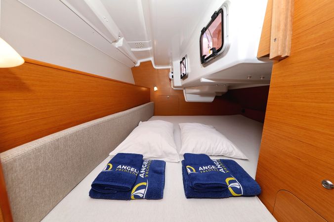 Jeanneau Sun Odyssey 33i | Cosma