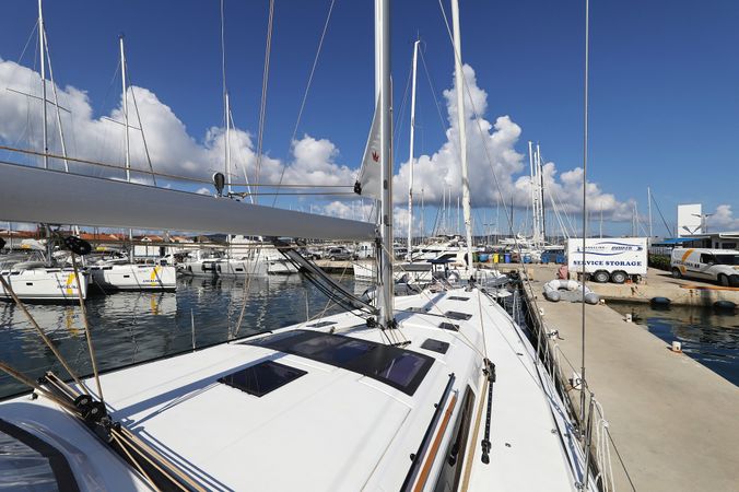 Dufour 530 | Graceful Dancer