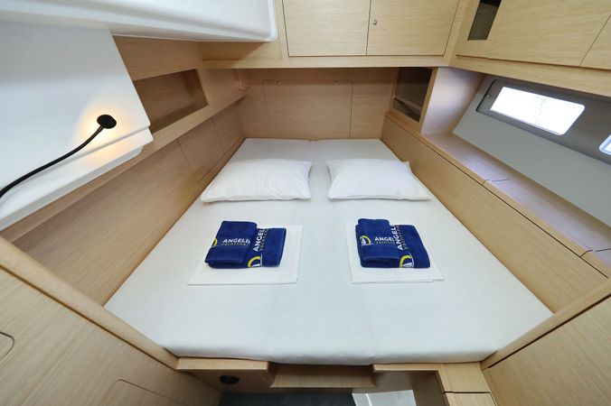 Dufour 530 | Graceful Dancer