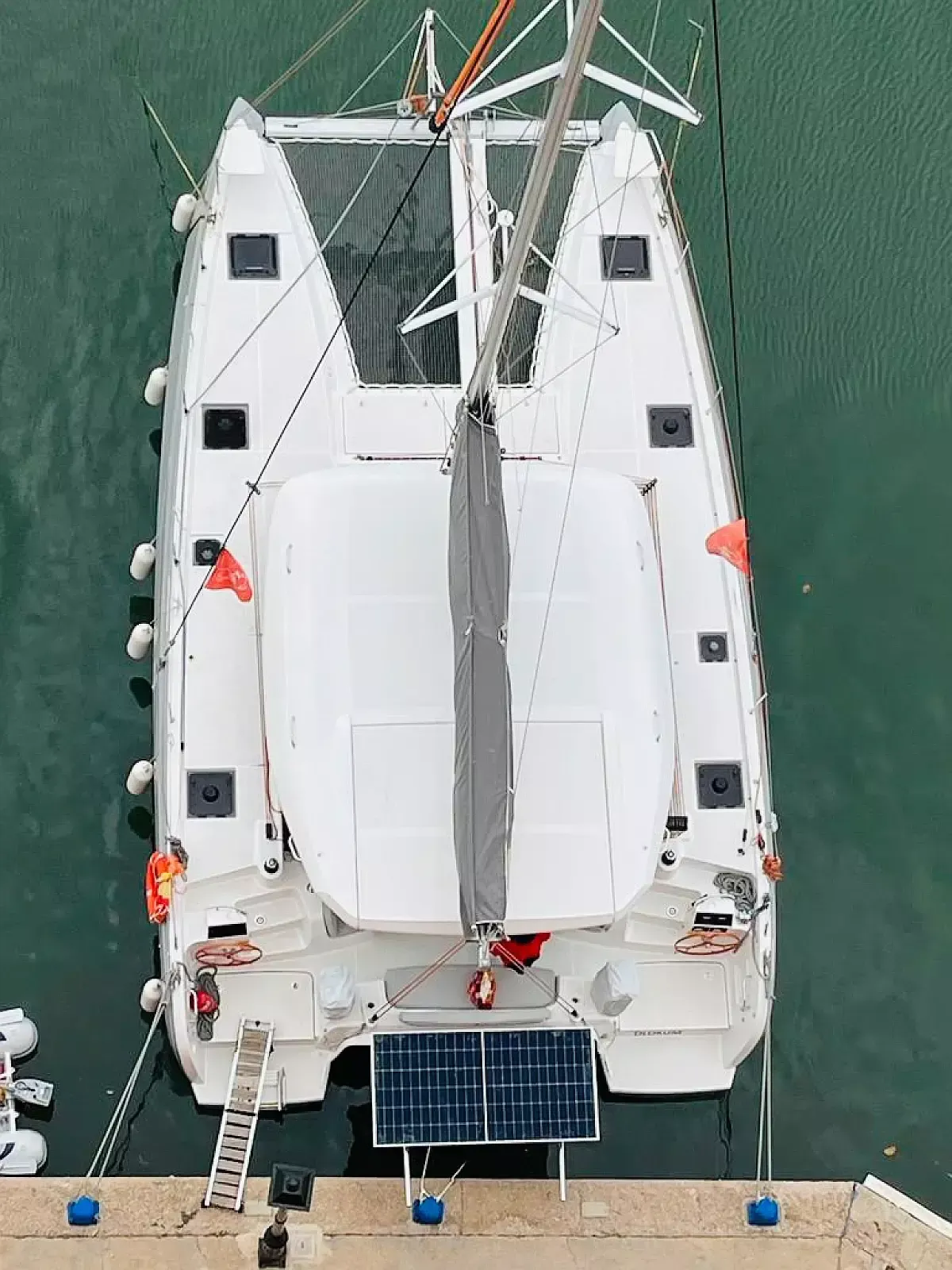 Excess 11 | Olokum B