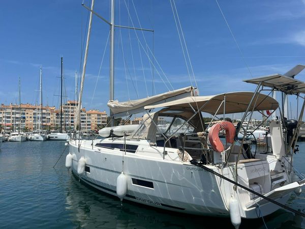 Dufour 390 | M Amour