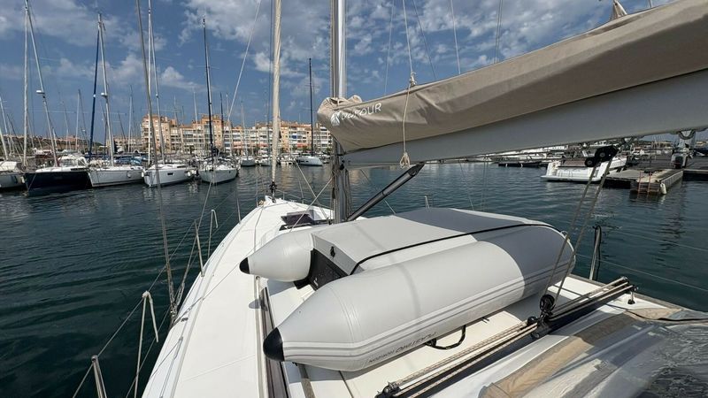 Dufour 390 | M Amour
