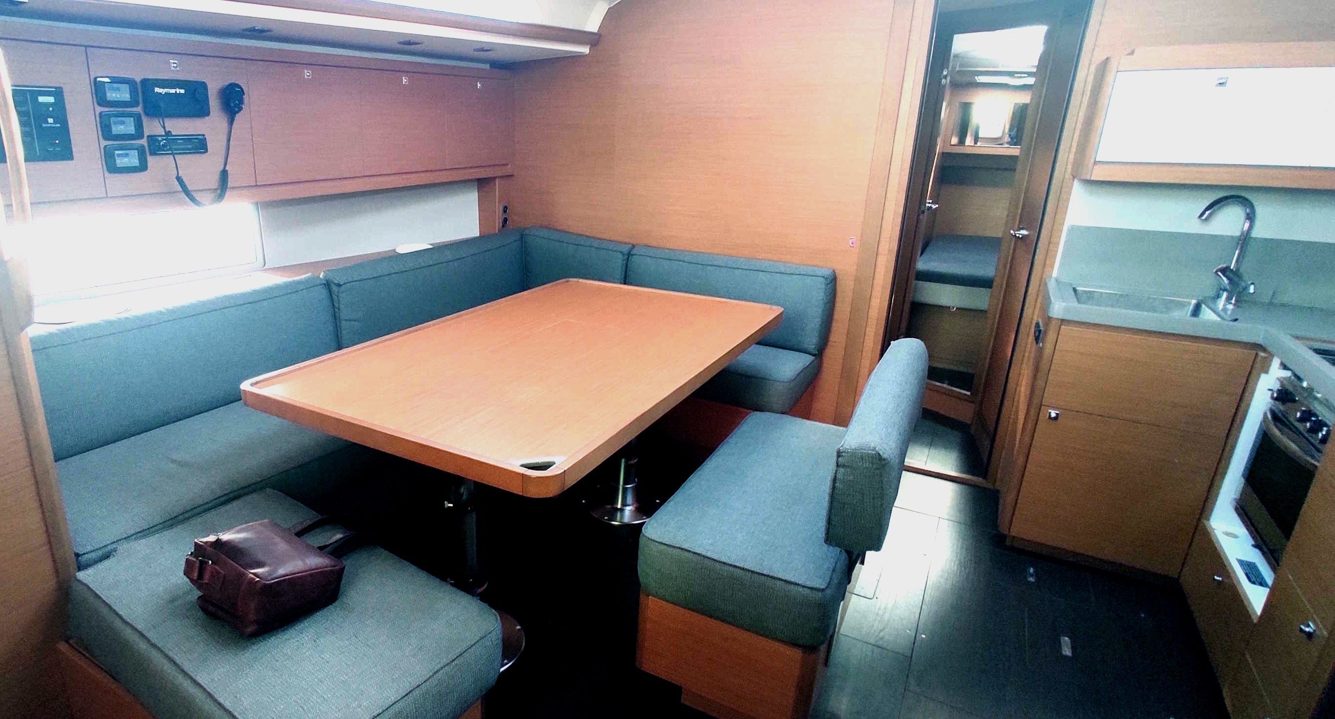 Dufour 470 | Thalis 2