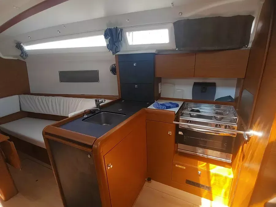 Jeanneau Sun Odyssey 349 | Vitamar