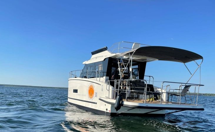 Futura 40 | Fleesenqueen One