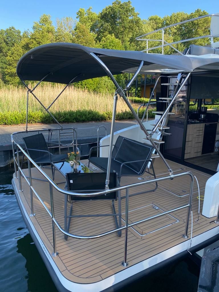 Futura 40 | Fleesenqueen One