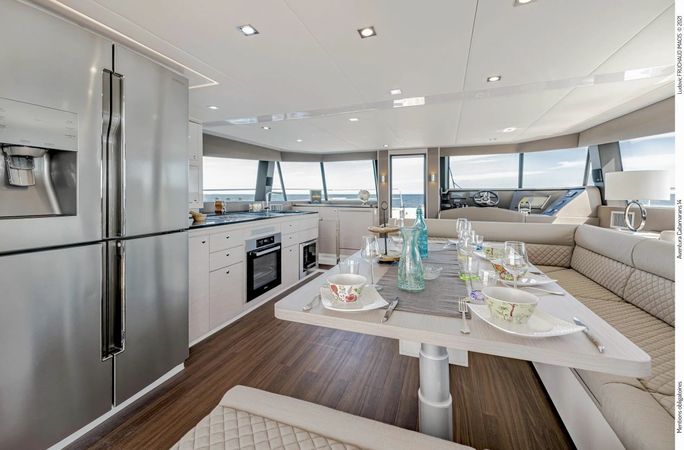 Aventura 50 MY | Kamchatka
