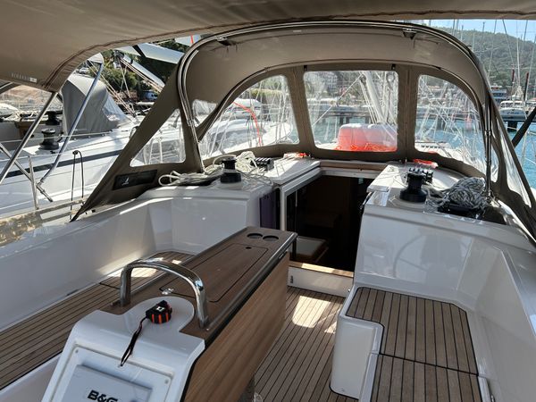 Bavaria C38 | Xenia