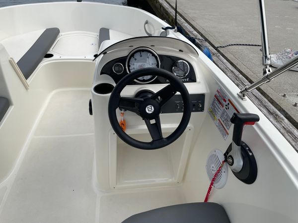 Bayliner E16 | 20