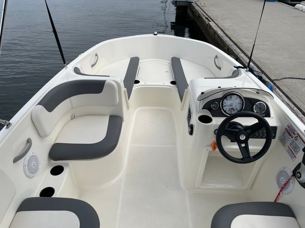 Bayliner E16 | 20
