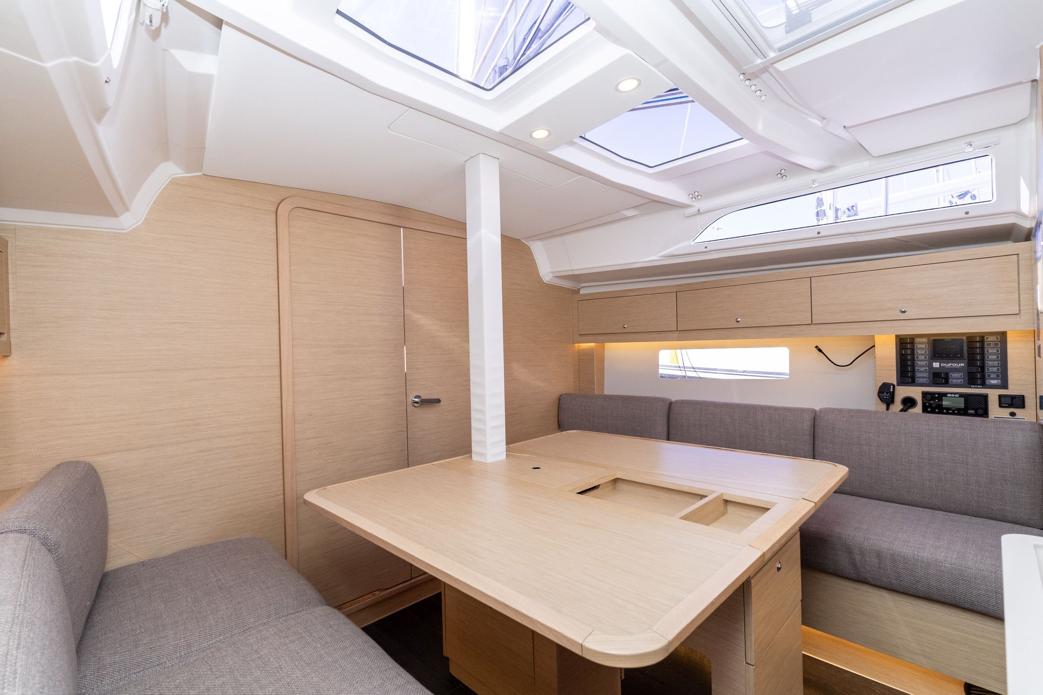 Dufour 37 | Lumi