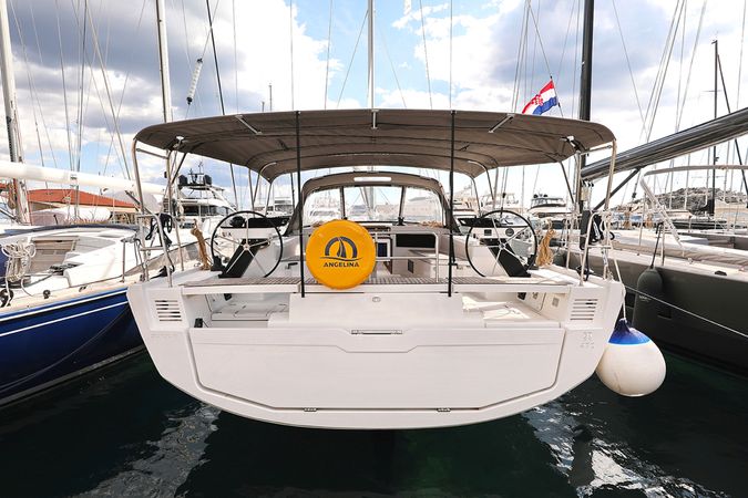 Dufour 470 | Sea Breeze