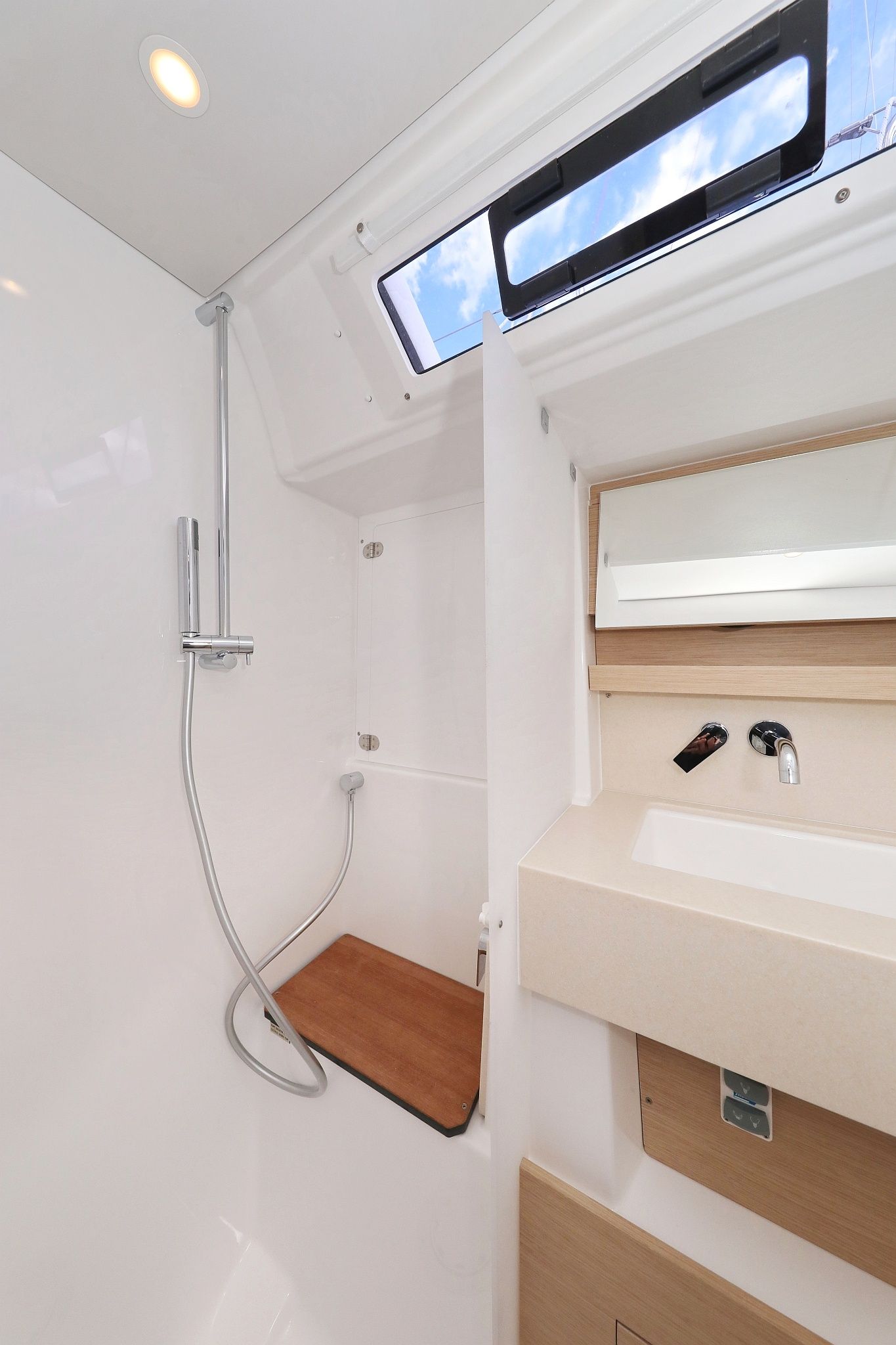 Dufour 470 | Sea Breeze