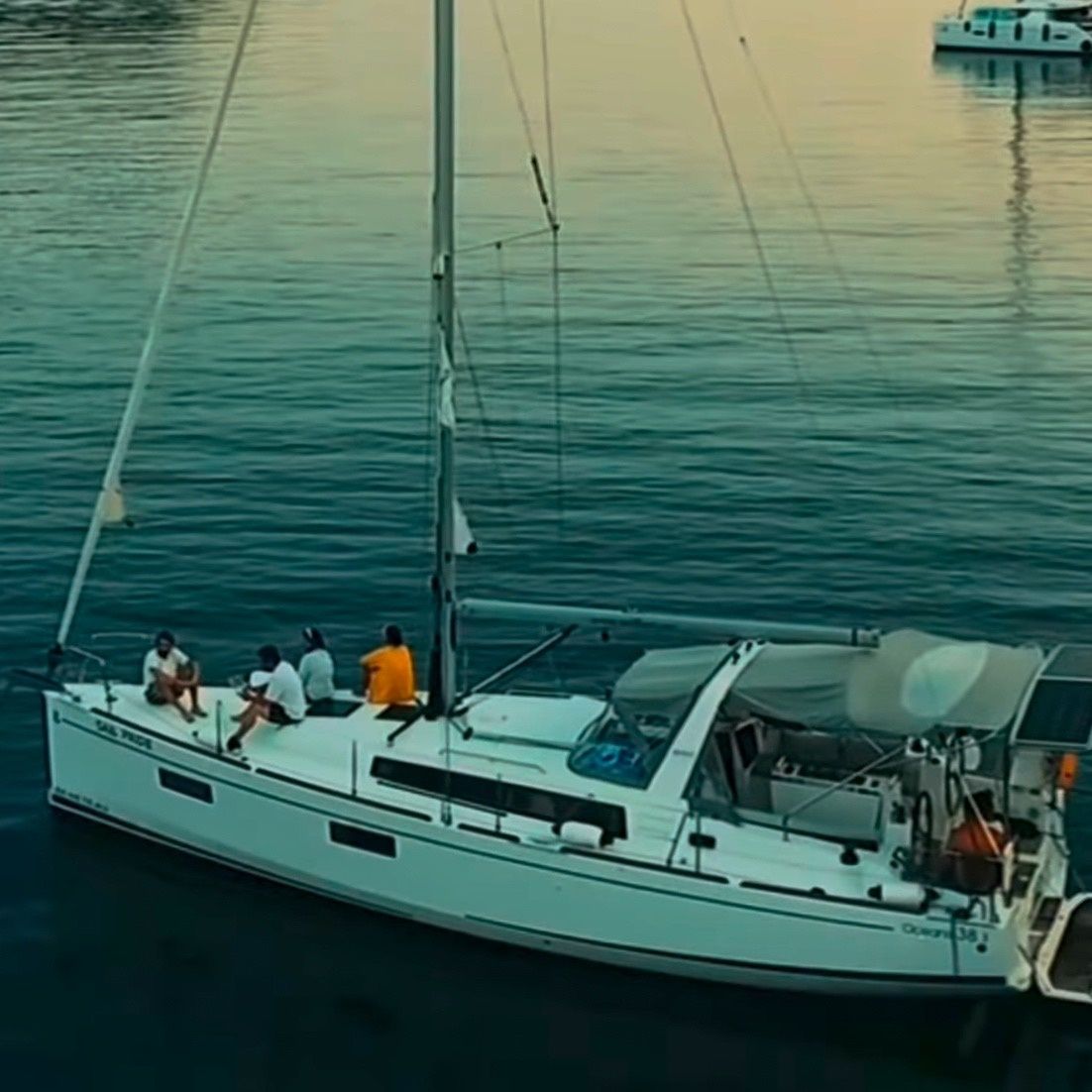 Beneteau Oceanis 38.1 | Sail Pride