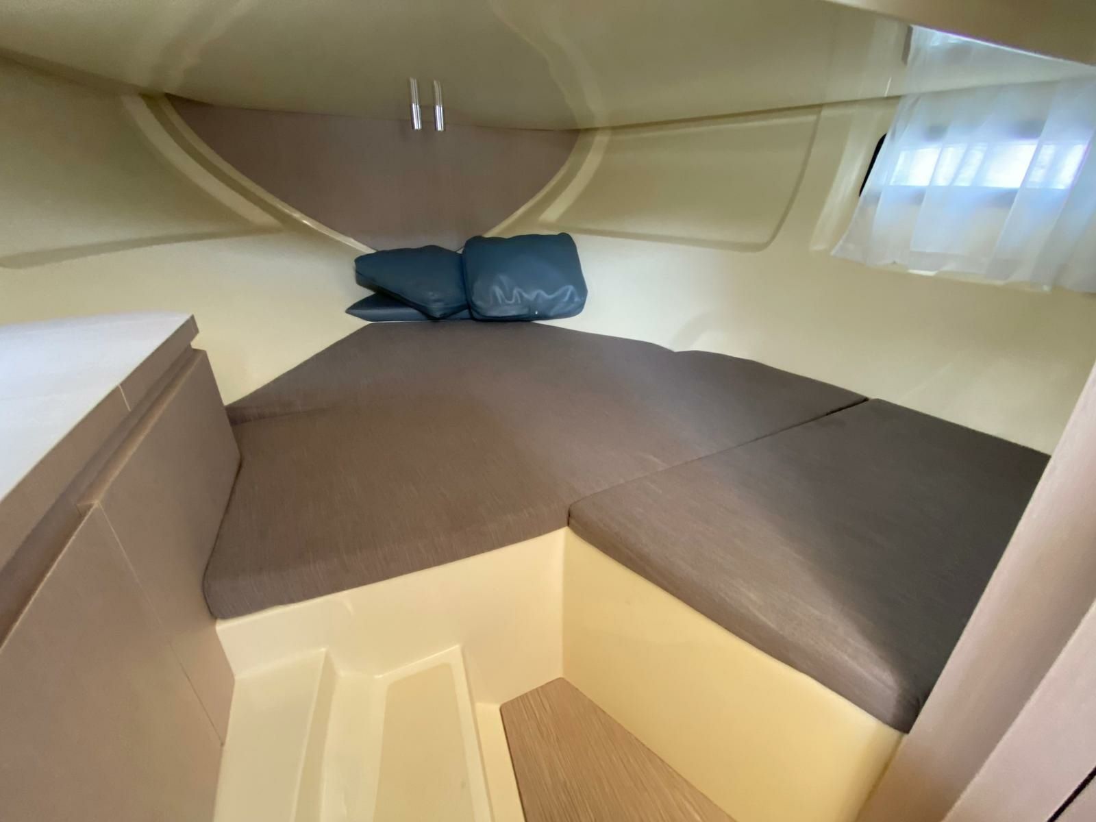 Invictus 270 | Cala Petita