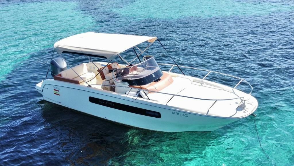 Invictus 270 | Cala Petita