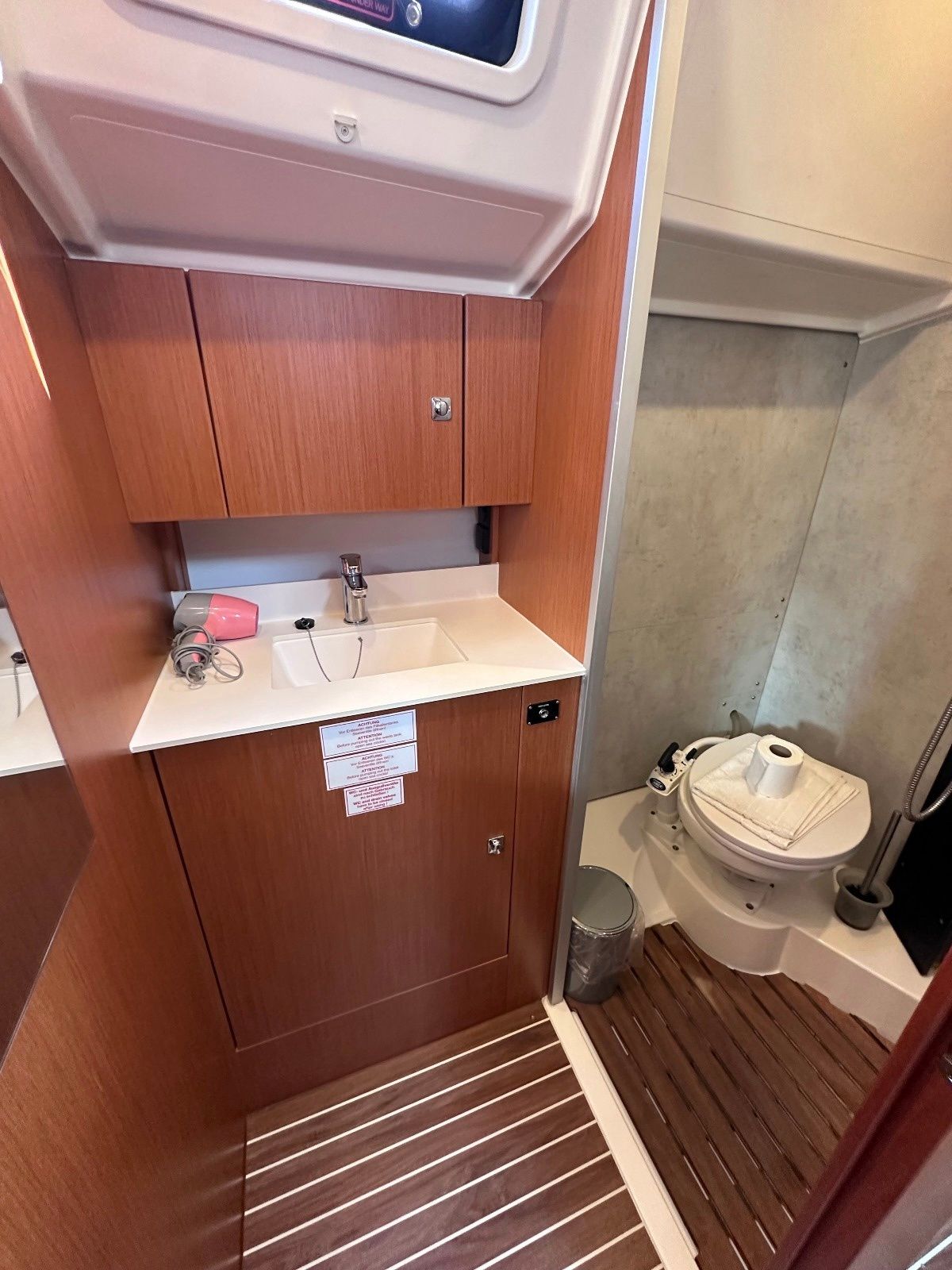 Bavaria C42 | Sail Scorpius