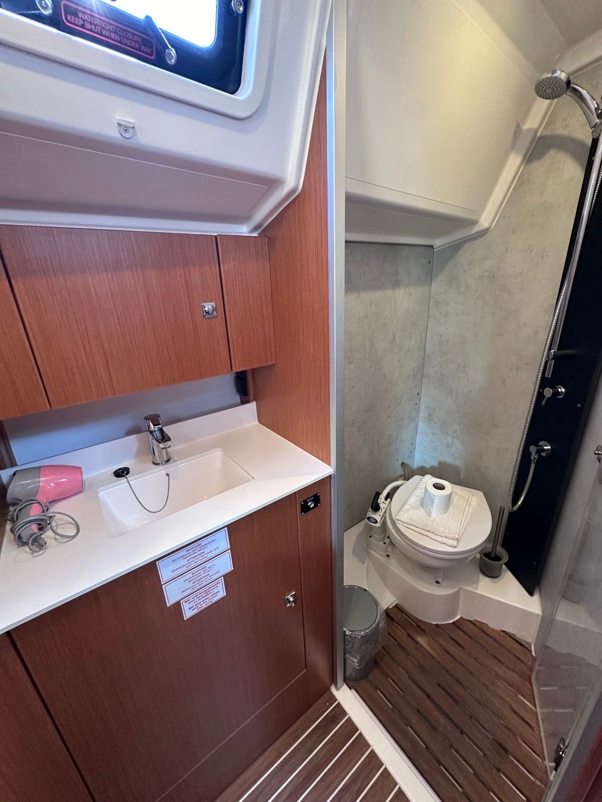 Bavaria C42 | Sail Scorpius