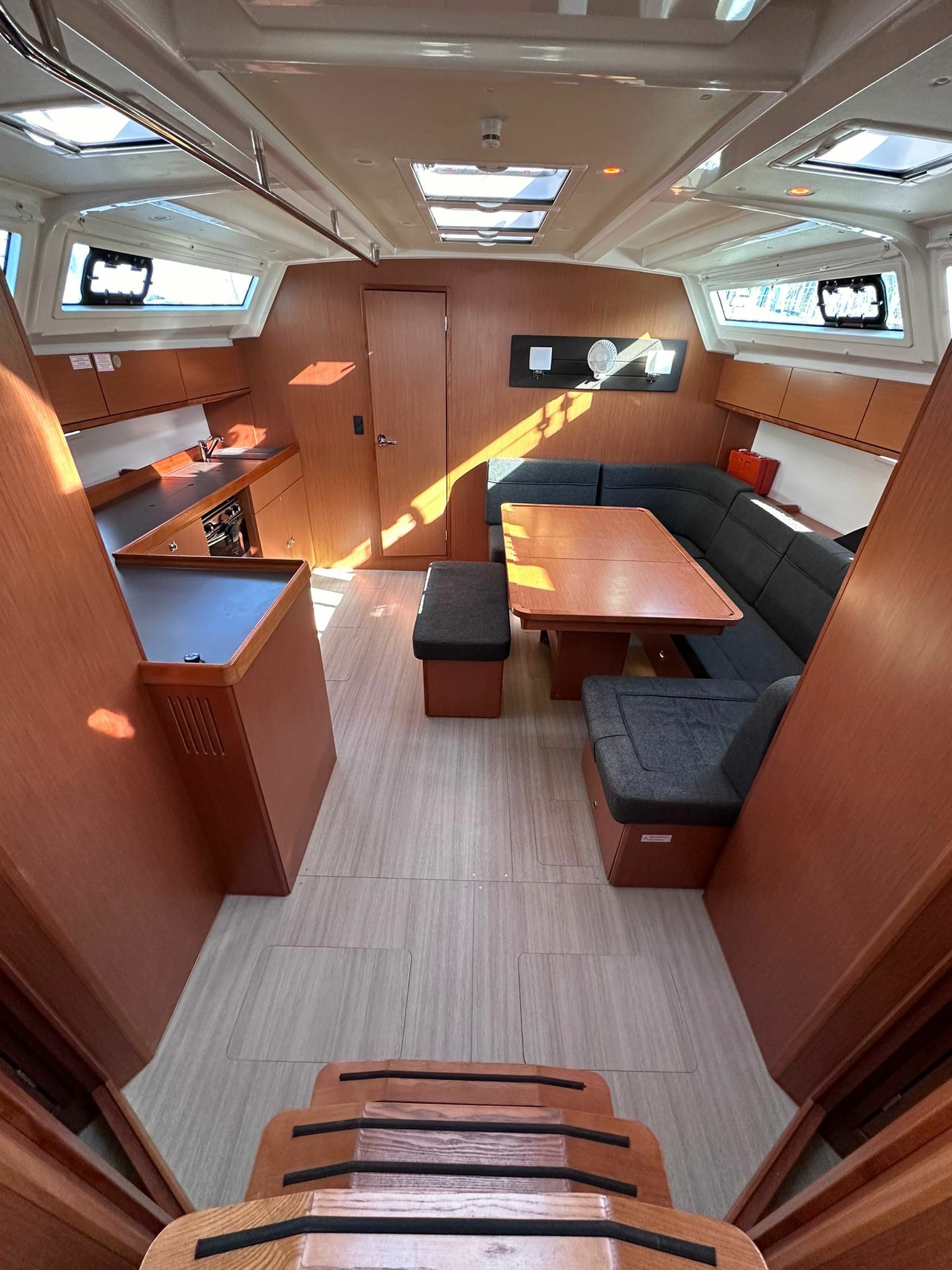 Bavaria Cruiser 46 | Sail Venus