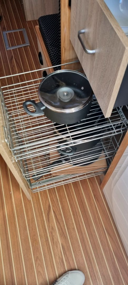 Weekend 820 | Lipsi Deluxe