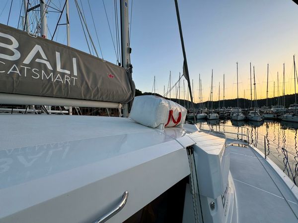 Bali Catsmart | Sail Dorado