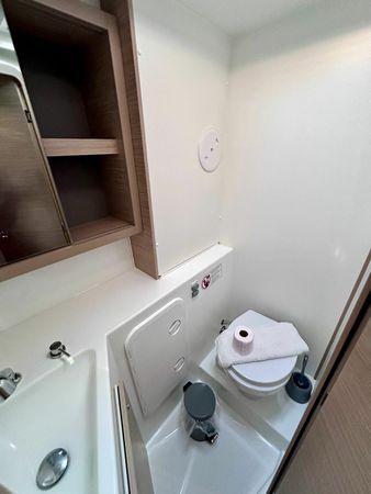 Lagoon 42 | Sail Proteus