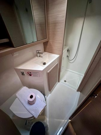 Lagoon 42 | Sail Proteus