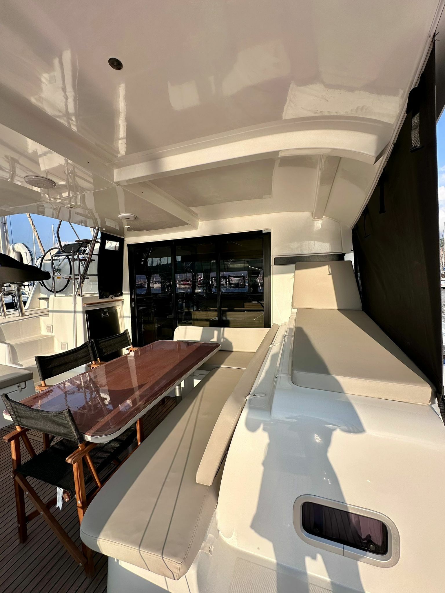 Lagoon 42 | Sail Proteus