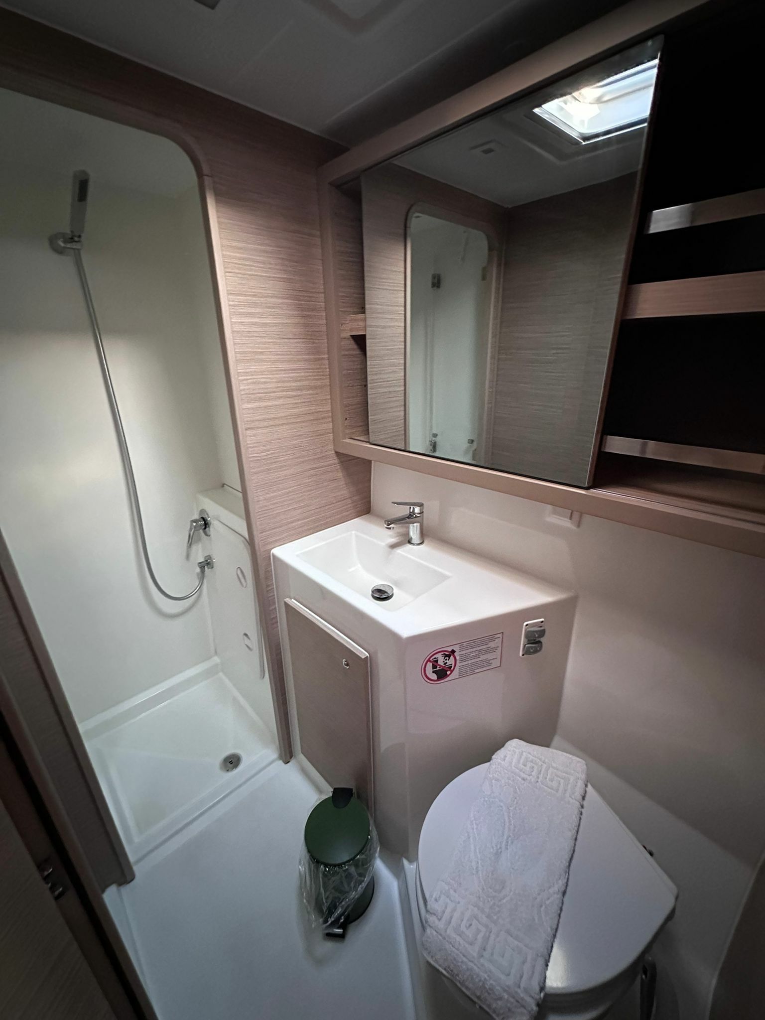 Lagoon 42 | Sail Proteus