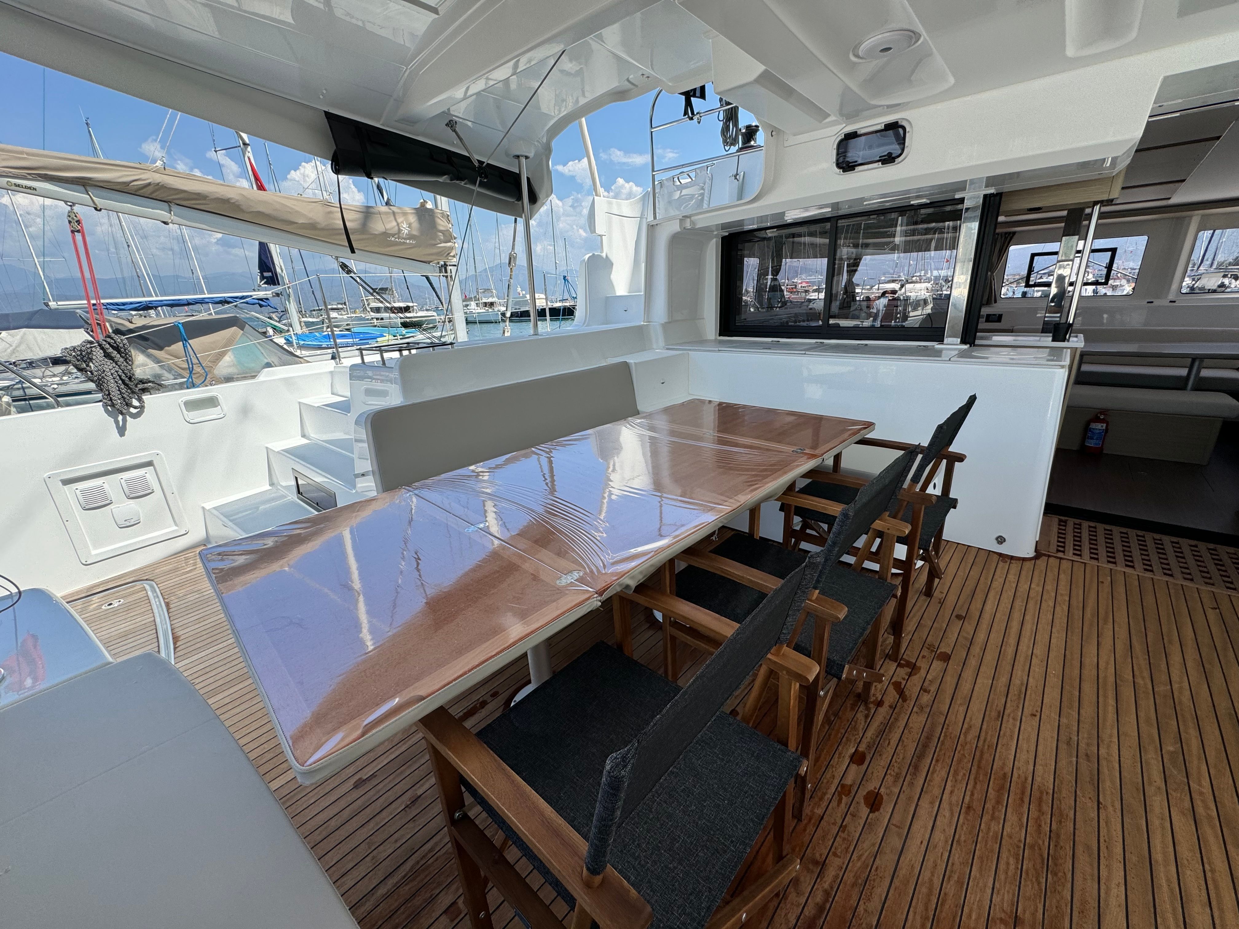 Lagoon 46 | Sail Andromeda