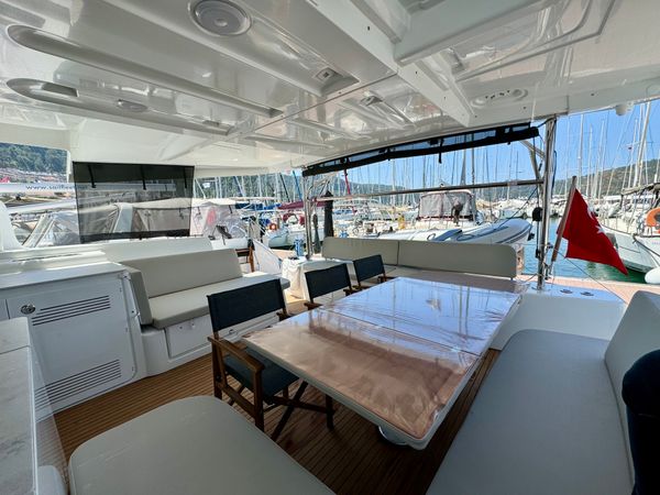 Lagoon 46 | Sail Andromeda