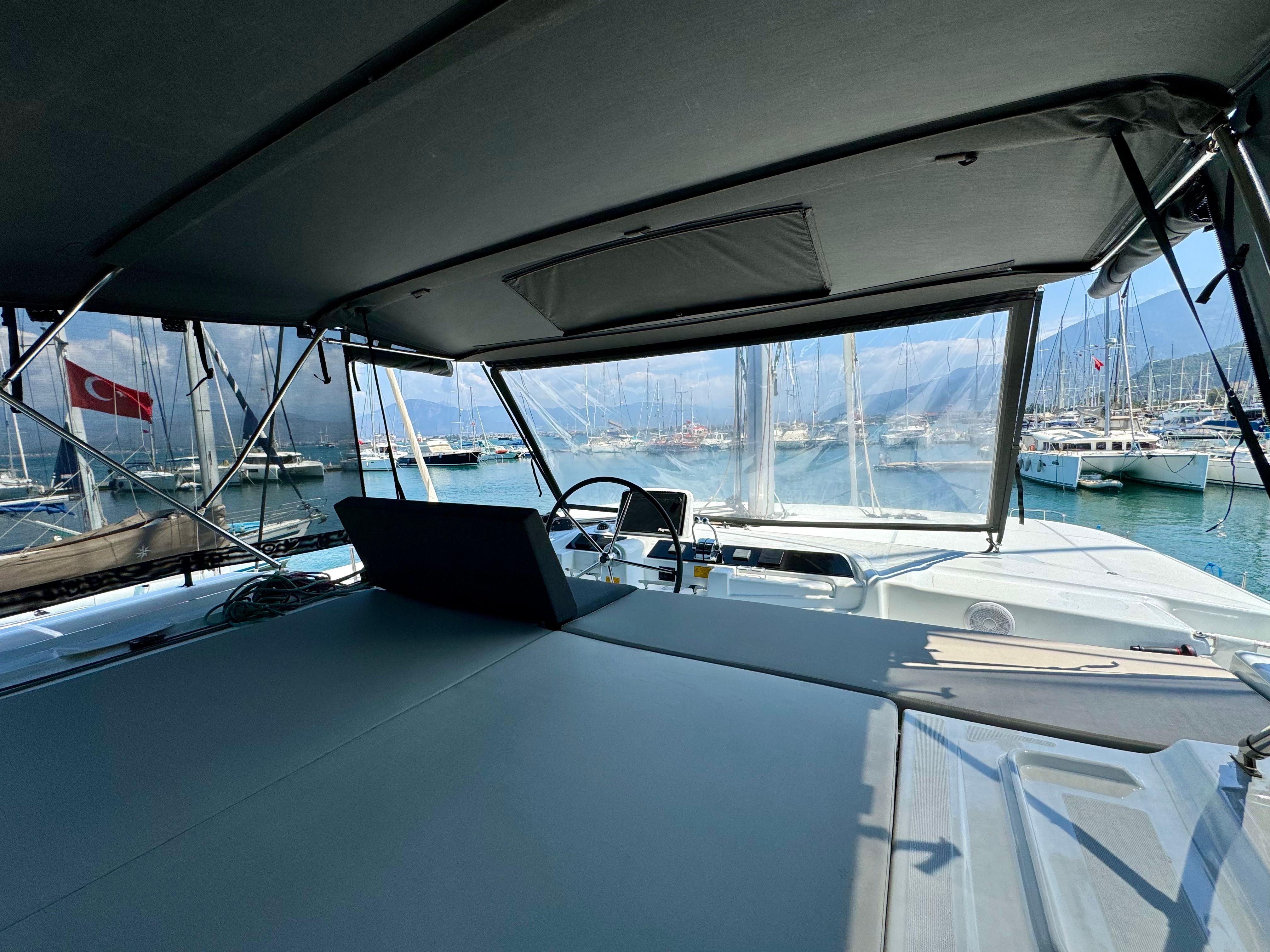 Lagoon 46 | Sail Andromeda