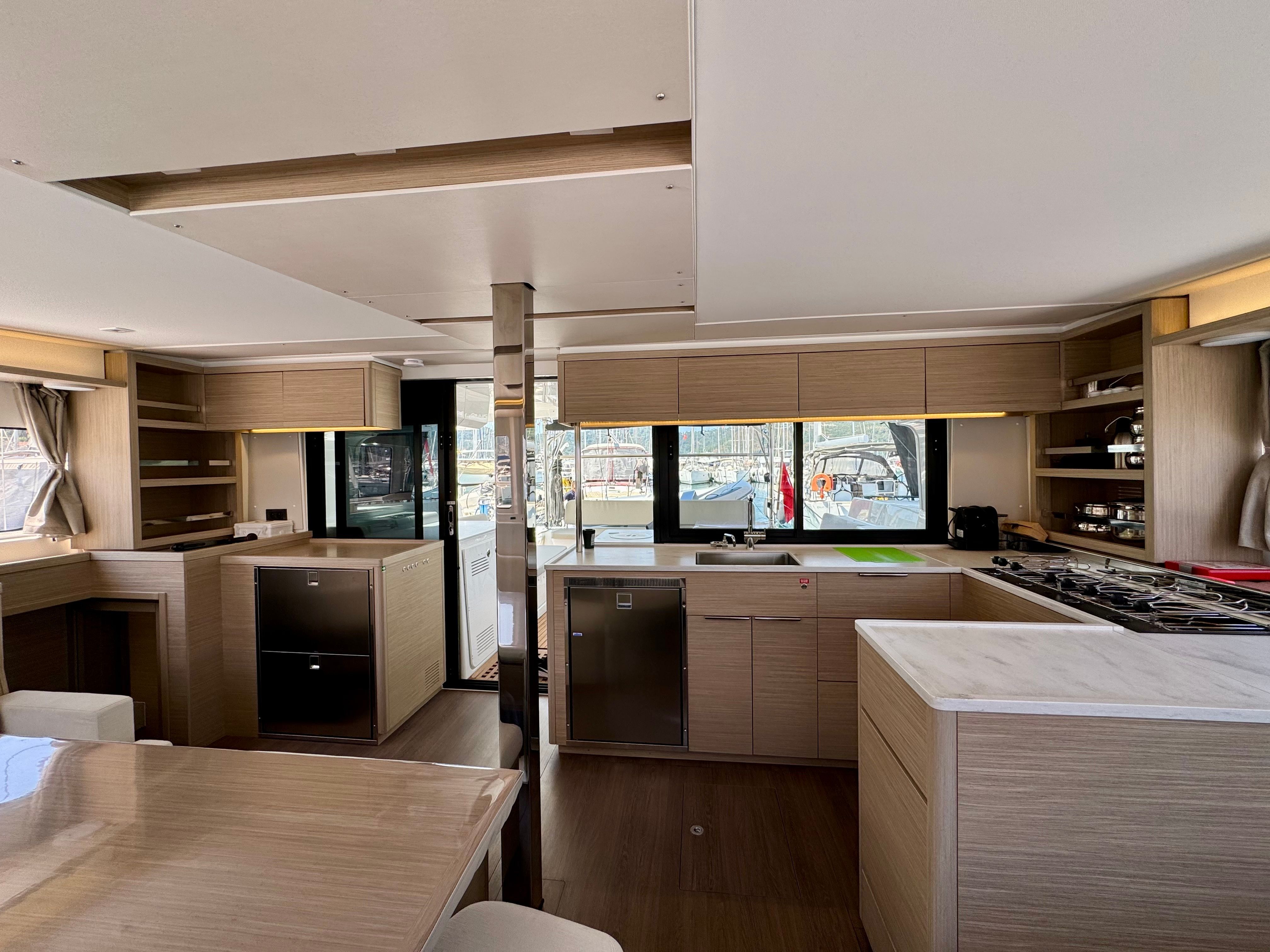 Lagoon 46 | Sail Andromeda