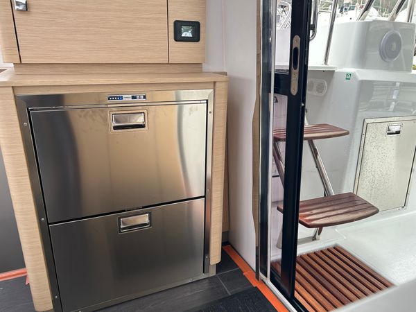 Fountaine Pajot Astrea 42 | Capella 1