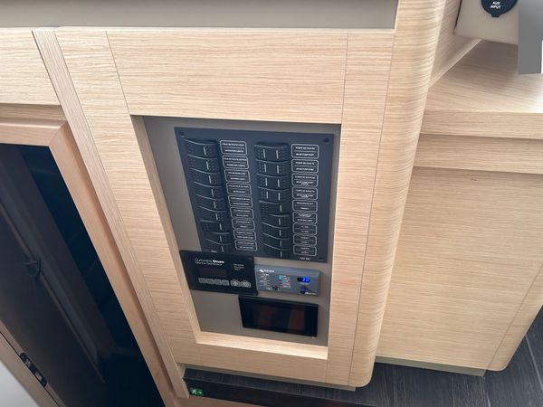 Fountaine Pajot Astrea 42 | Capella 1