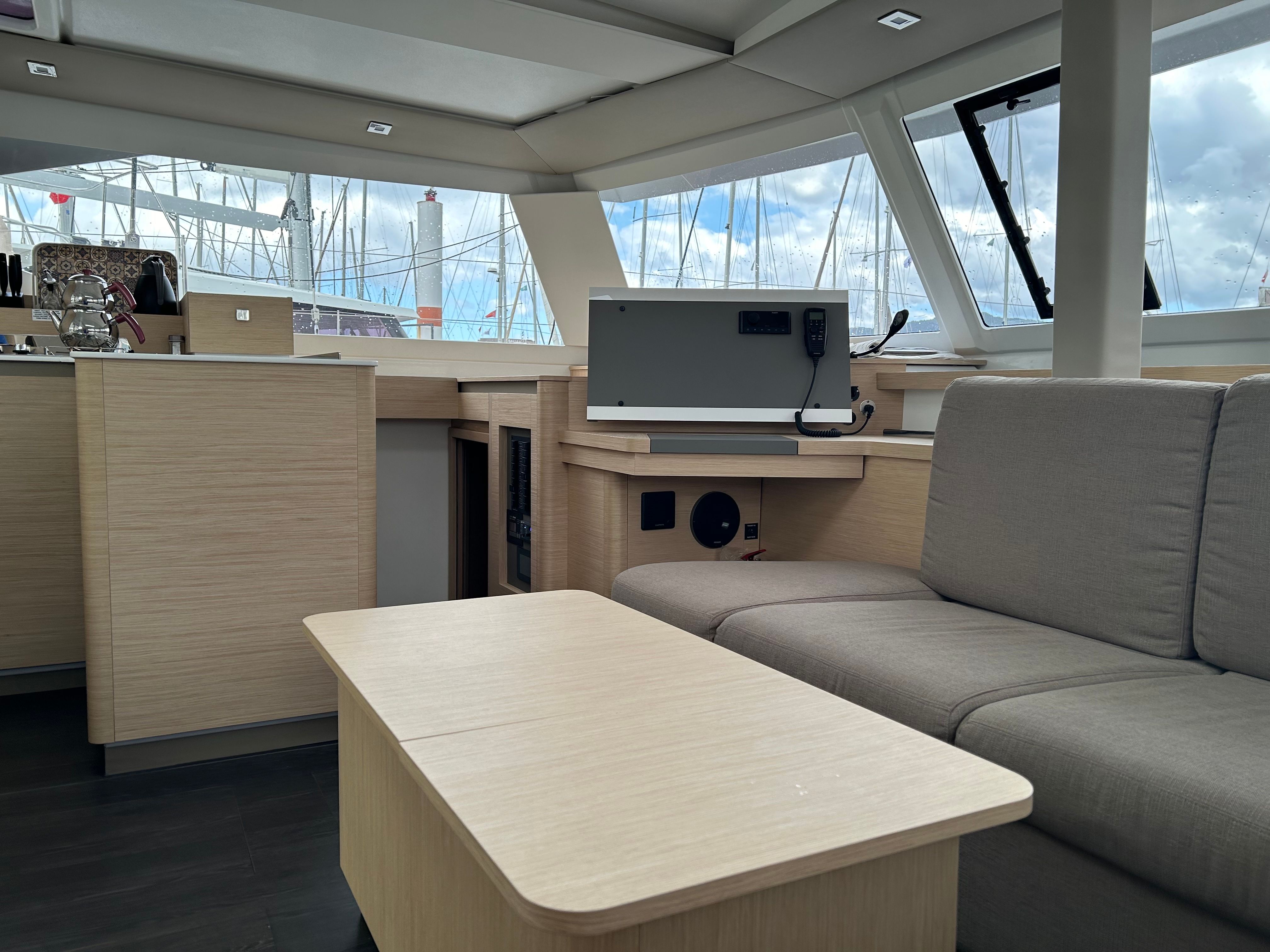 Fountaine Pajot Astrea 42 | Capella 1